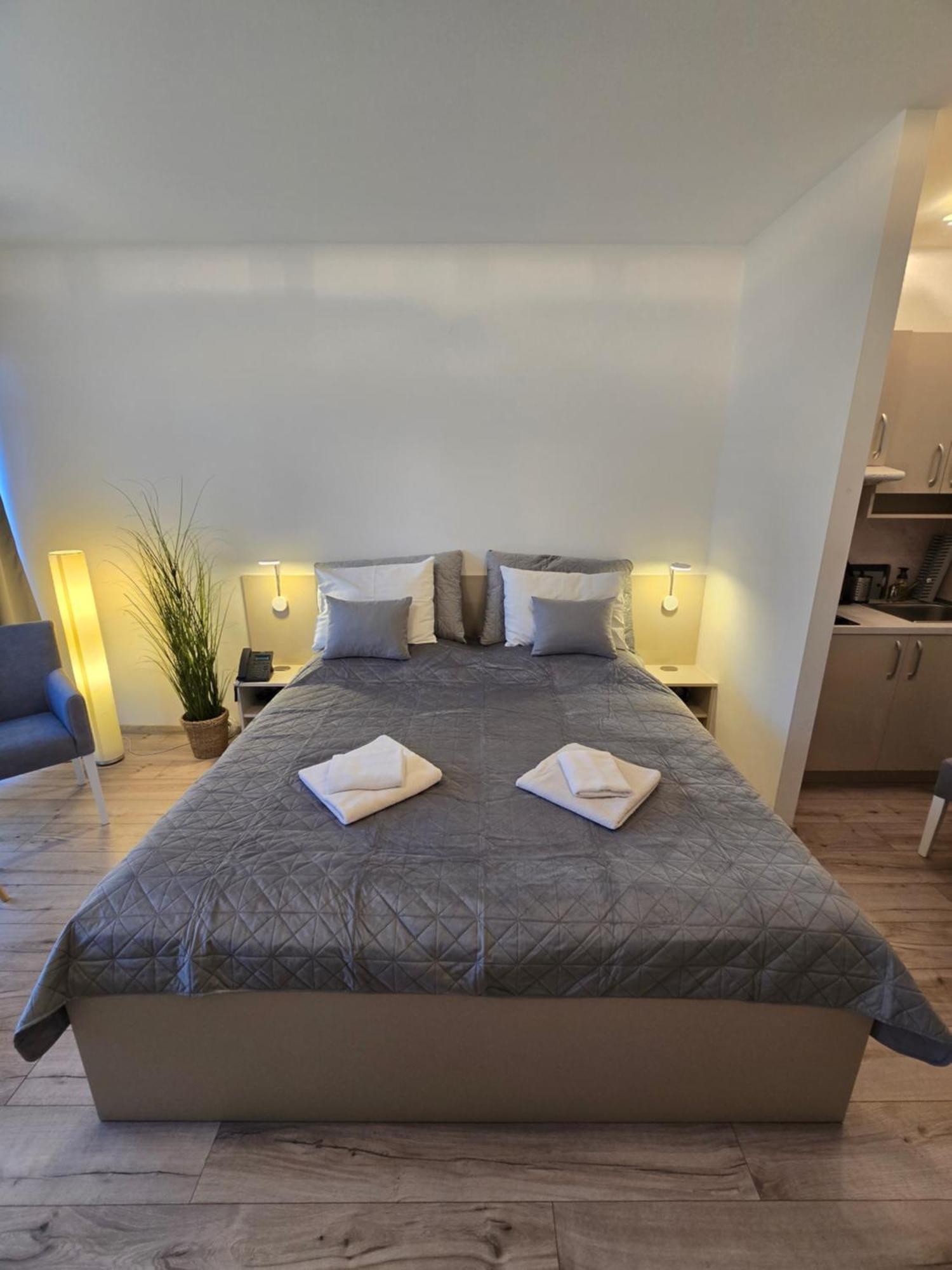 Apartman Elizabeth Besenova Ngoại thất bức ảnh