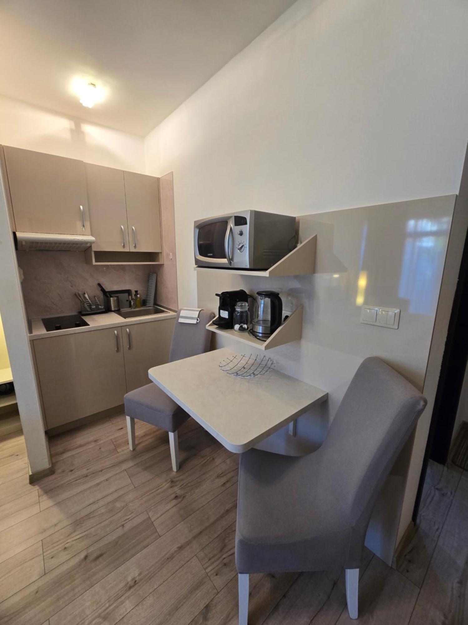 Apartman Elizabeth Besenova Ngoại thất bức ảnh